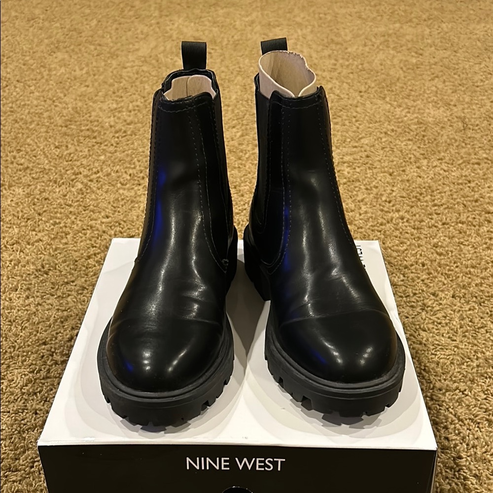 Nine West Black Women's Chelsea Boots